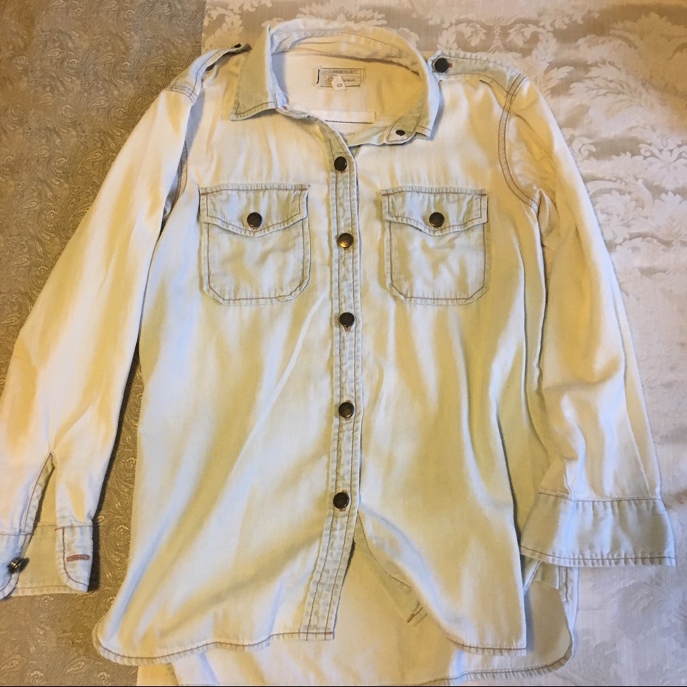 Current Elliot light denim button down - Picture 3 of 4